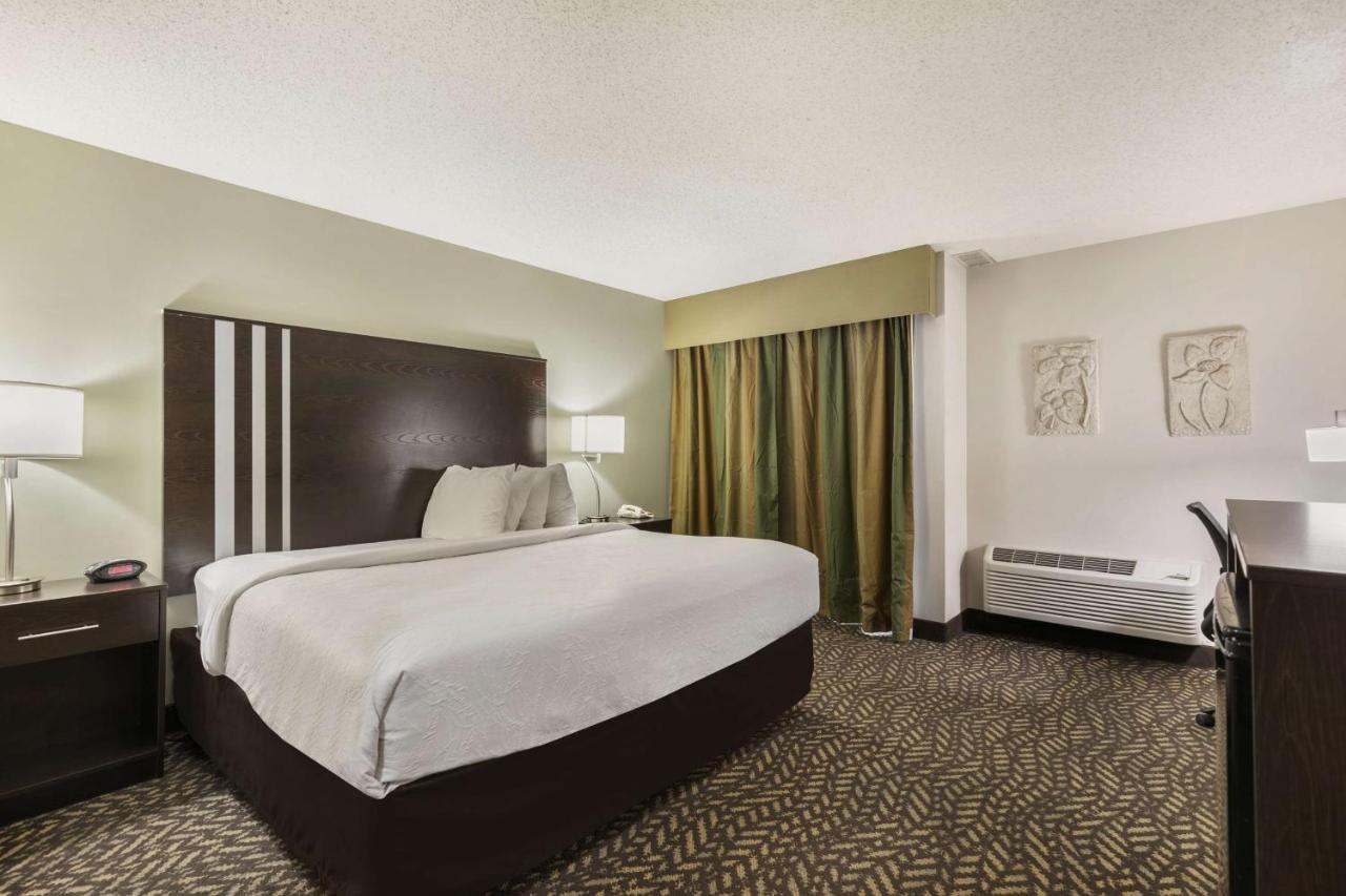 Best Western Indian Oak Честертон Экстерьер фото